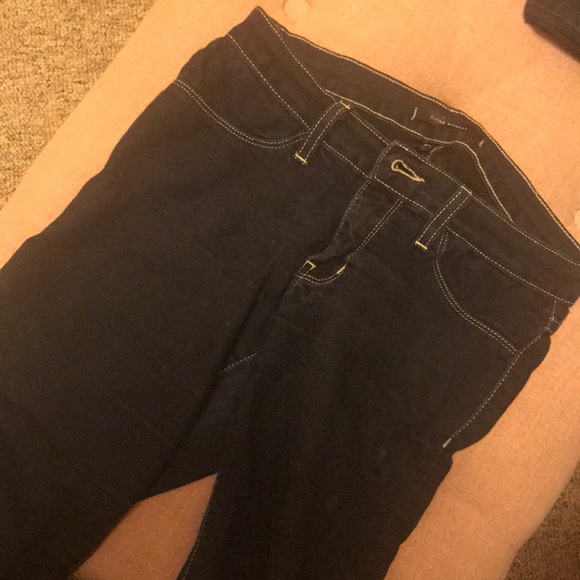 Jeans - Picture 2 of 2